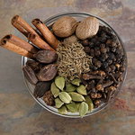 Mélange d'épices variées pour cuisine africaine