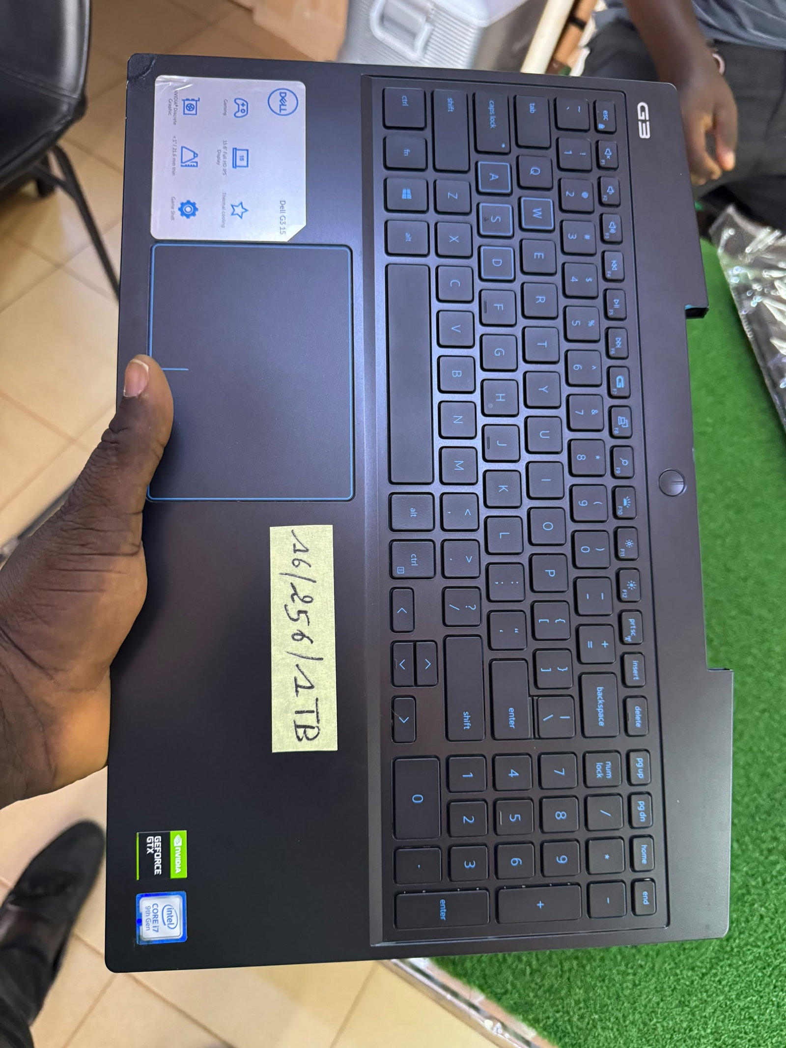 Clavier et pavé tactile Dell G5 15 5590