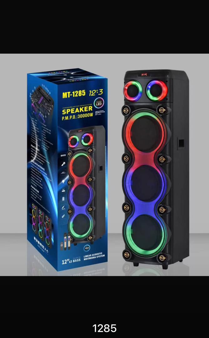 Subwoofers avec éclairage LED RGB Avec des micros