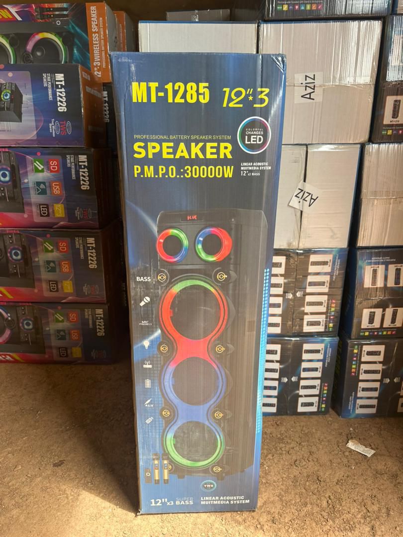 Subwoofers avec éclairage LED RGB Avec des micros