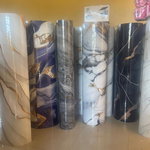 Rouleaux de papier peint effet marbre