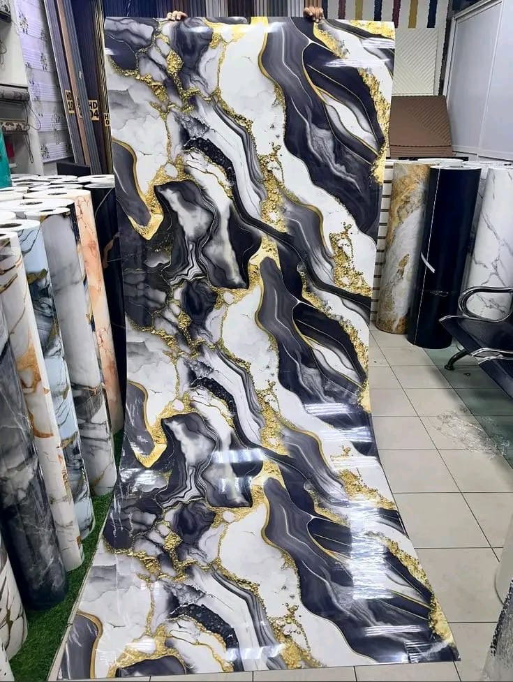 Rouleaux de papier peint effet marbre