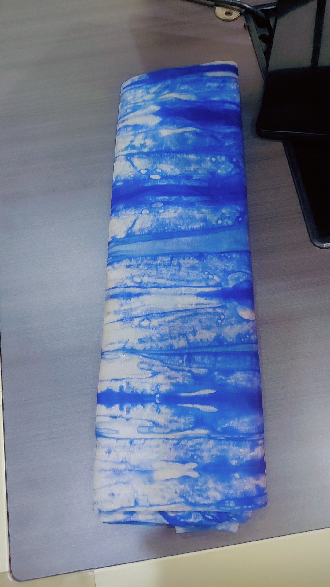 Pagne traditionnel kokodonda motif bleu et blanc