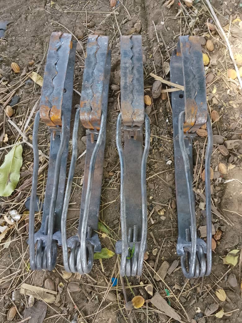 Moules métalliques pour pavés et briques
