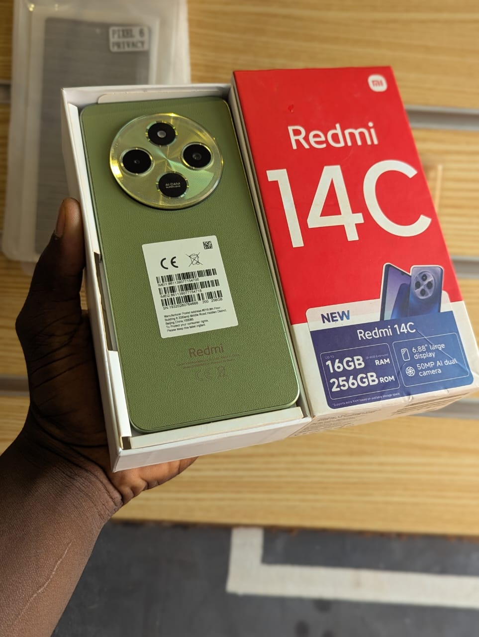 Téléphone portable Redmi 14C neuf 16GB RAM 256GB ROM
